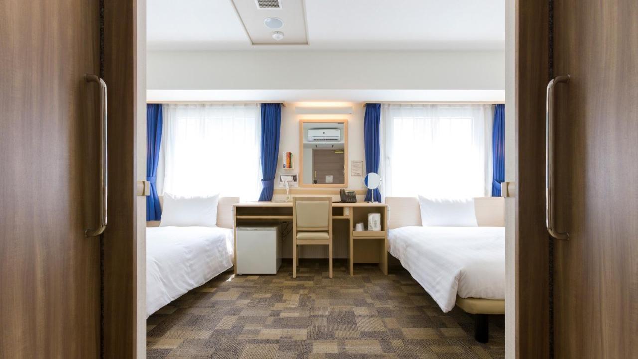 Toyoko Inn Toyota Shi Ekimae Exterior foto