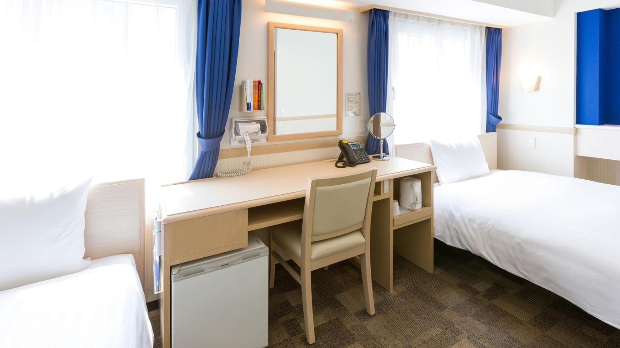 Toyoko Inn Toyota Shi Ekimae Zimmer foto